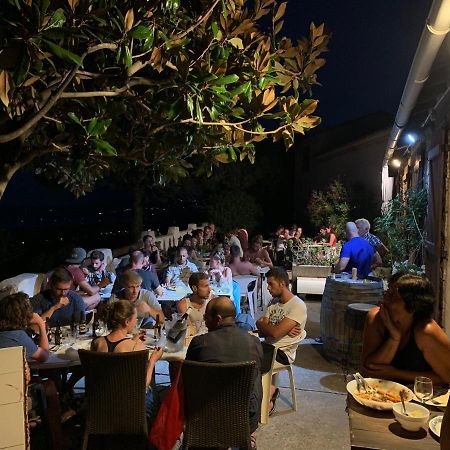Relais International De La Jeunesse Calvi  Esterno foto